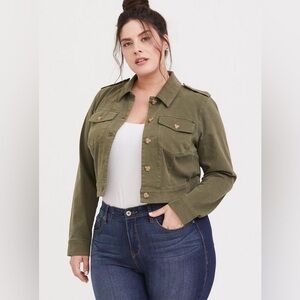 NWT twill crop trucker jacket - torrid - 4x